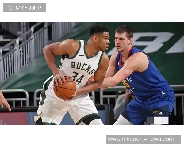 约基奇独领风骚八次30分20板10助成历史之最其他球员仅6次追赶